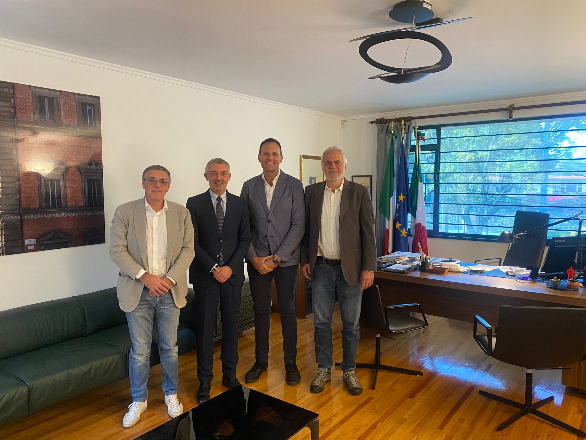 Incontro con l’ambasciatore Luigi De Chiara