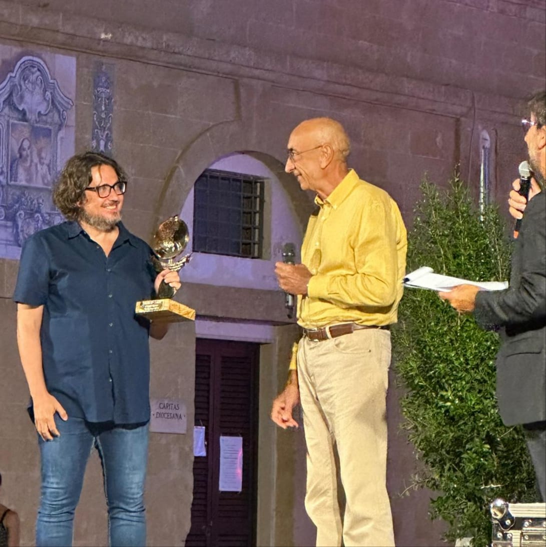 Premio internazionale per l'archeologia "Zeus di Ugento" al prof. Valentino Nizzo