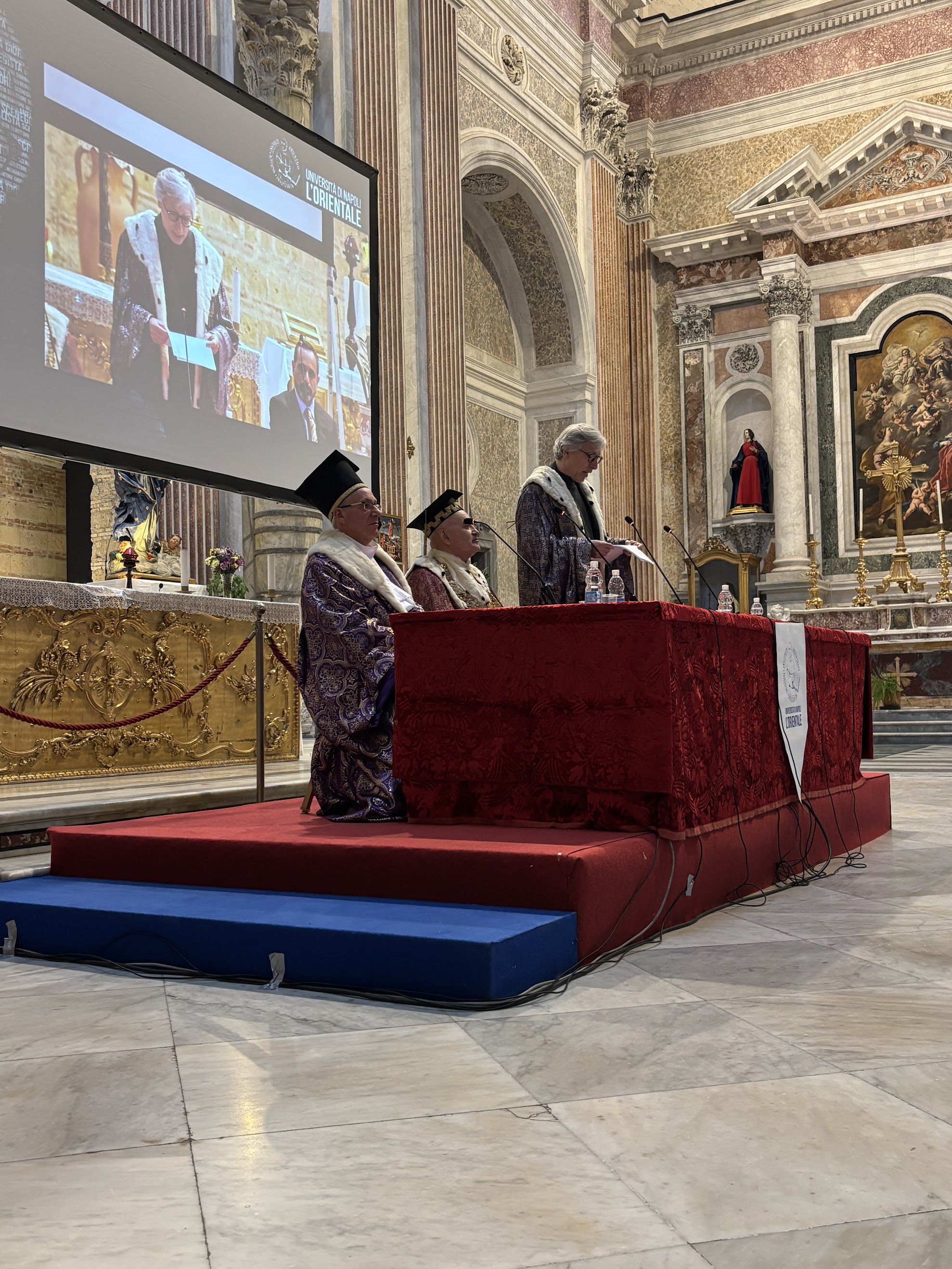 David Trueba riceve la Laurea Honoris Causa a Napoli: un omaggio alla sua carriera