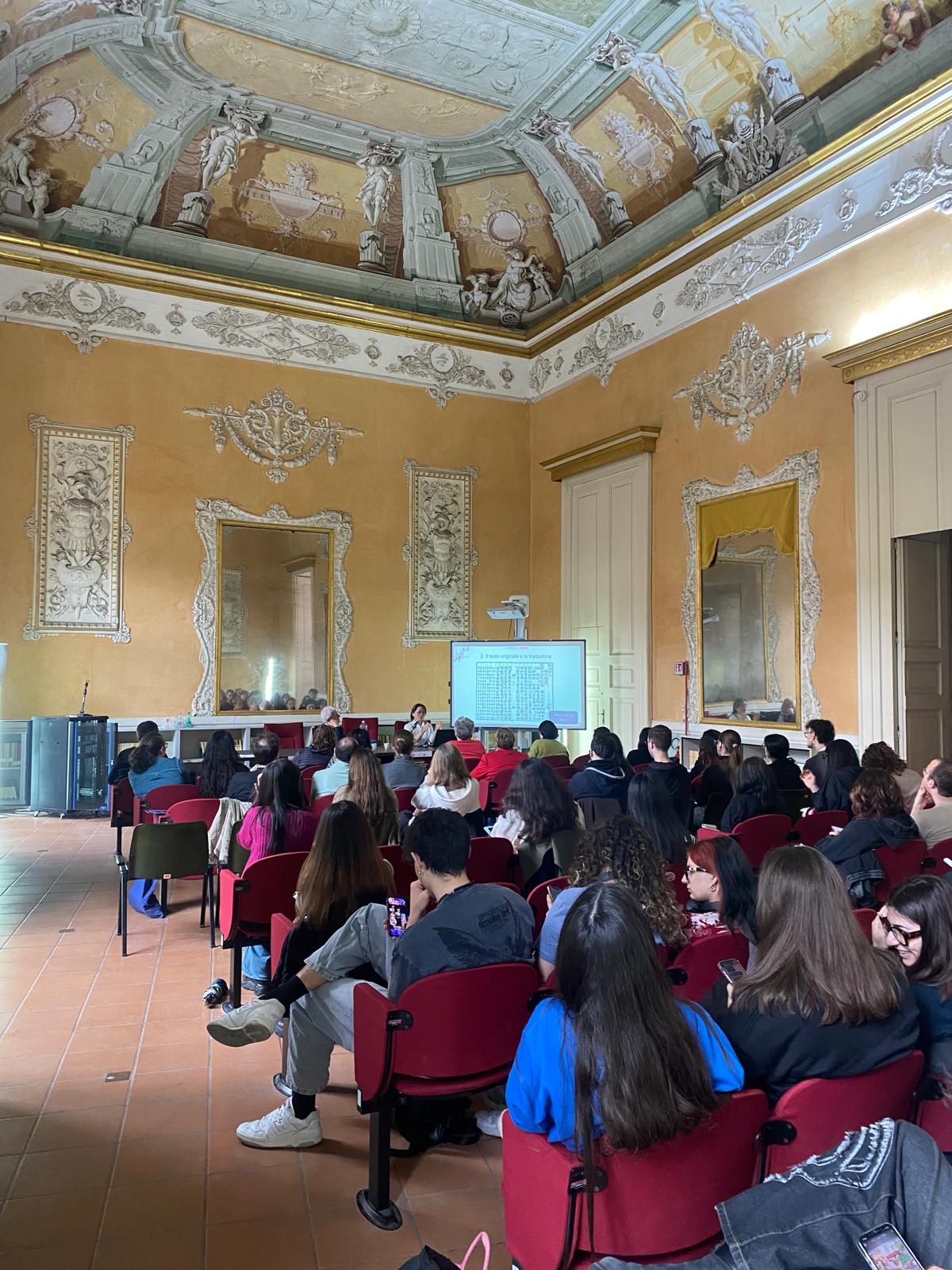 Tradizioni testuali multilingui: esperiene editoriali a confronto