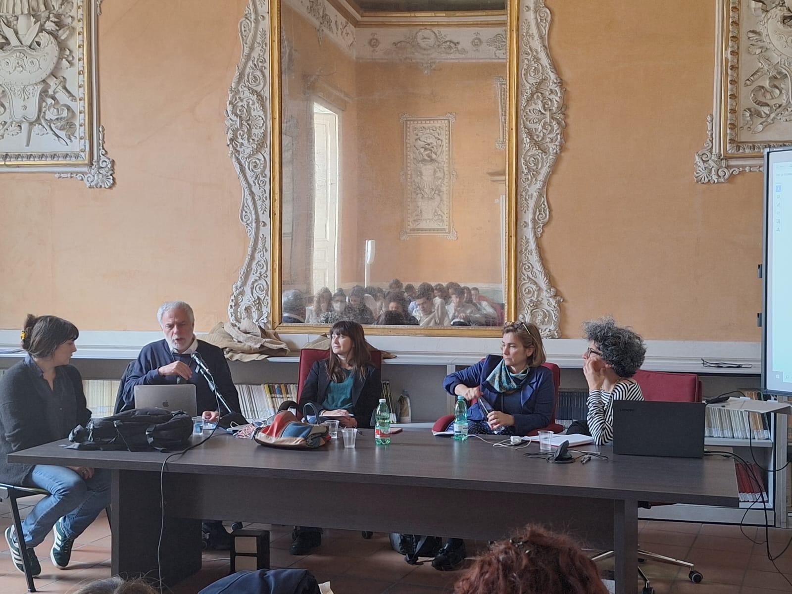 “Le rotte del clima”: presentato a L’Orientale il report su migrazioni e crisi ambientale