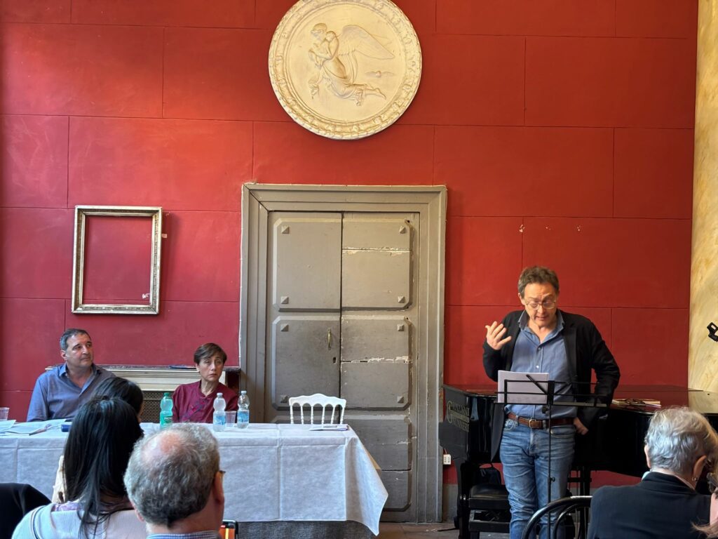 Club Confucio Istituto Confucio Presentazione Libro Università di Napoli L'Orientale