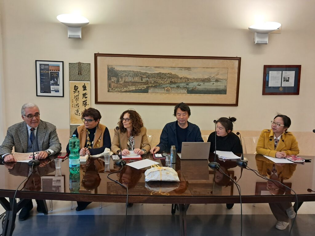 Un aperitivo con Liu Zhenyun Istituto Confucio Napoli Università l'orientale