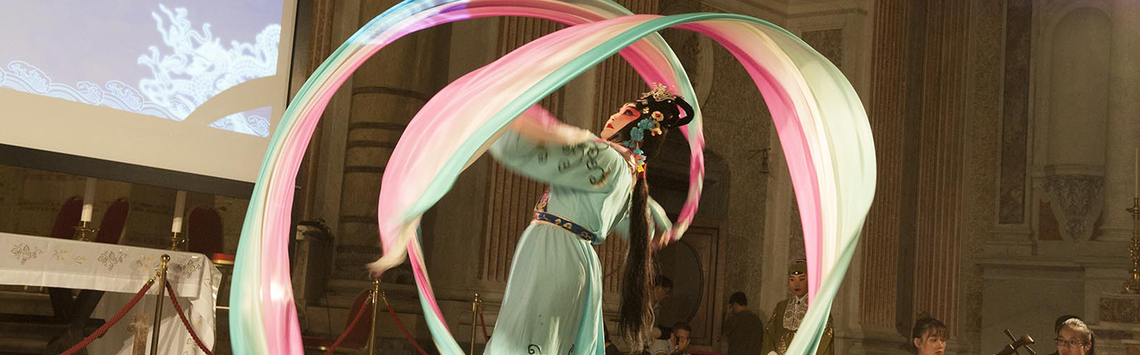 Banner Club Confucio