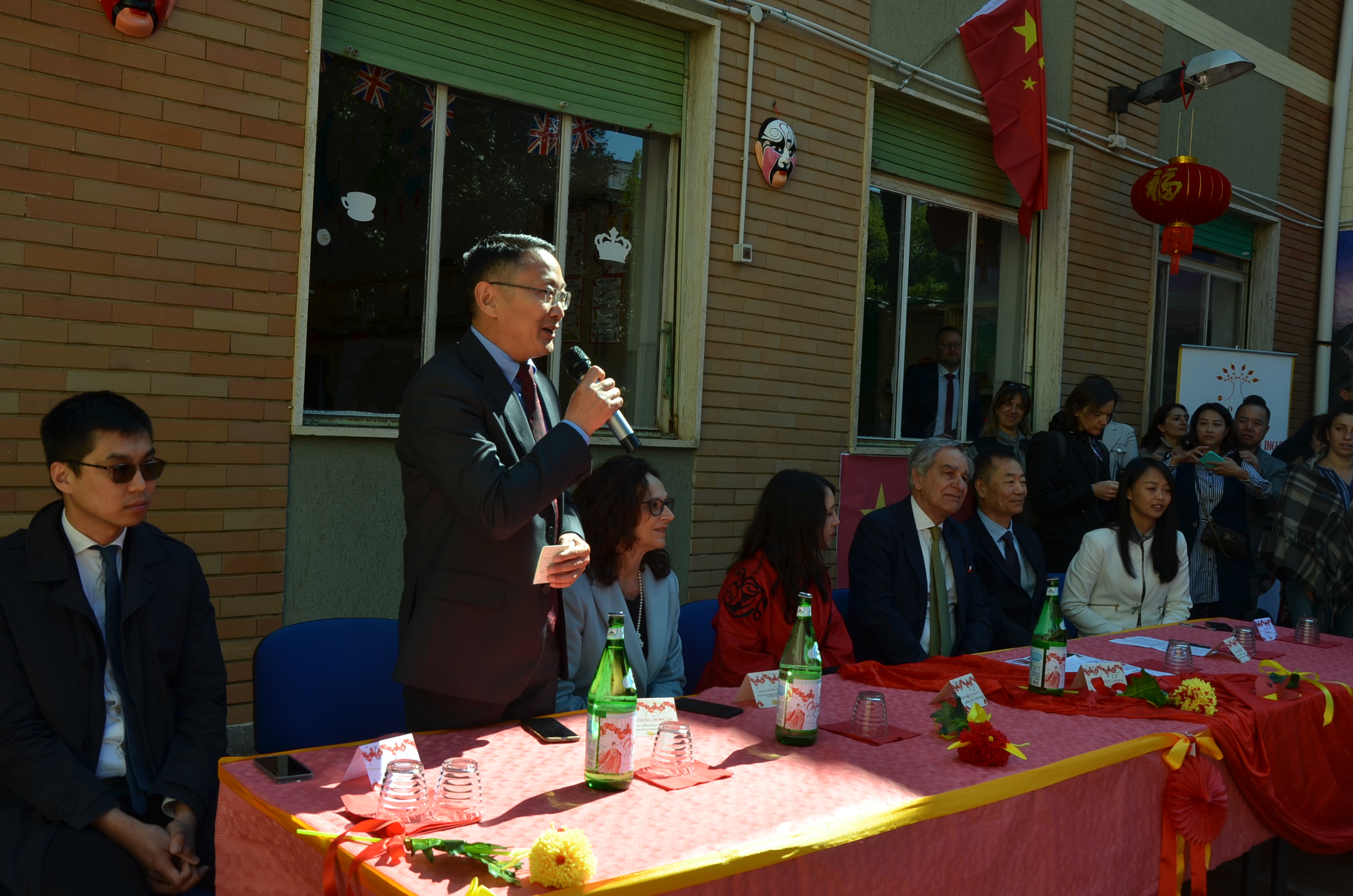 istituto Confucio al “Chinese Day” della Scuola Primaria Paritaria Bilingue di Benevento università napoli l'orientale