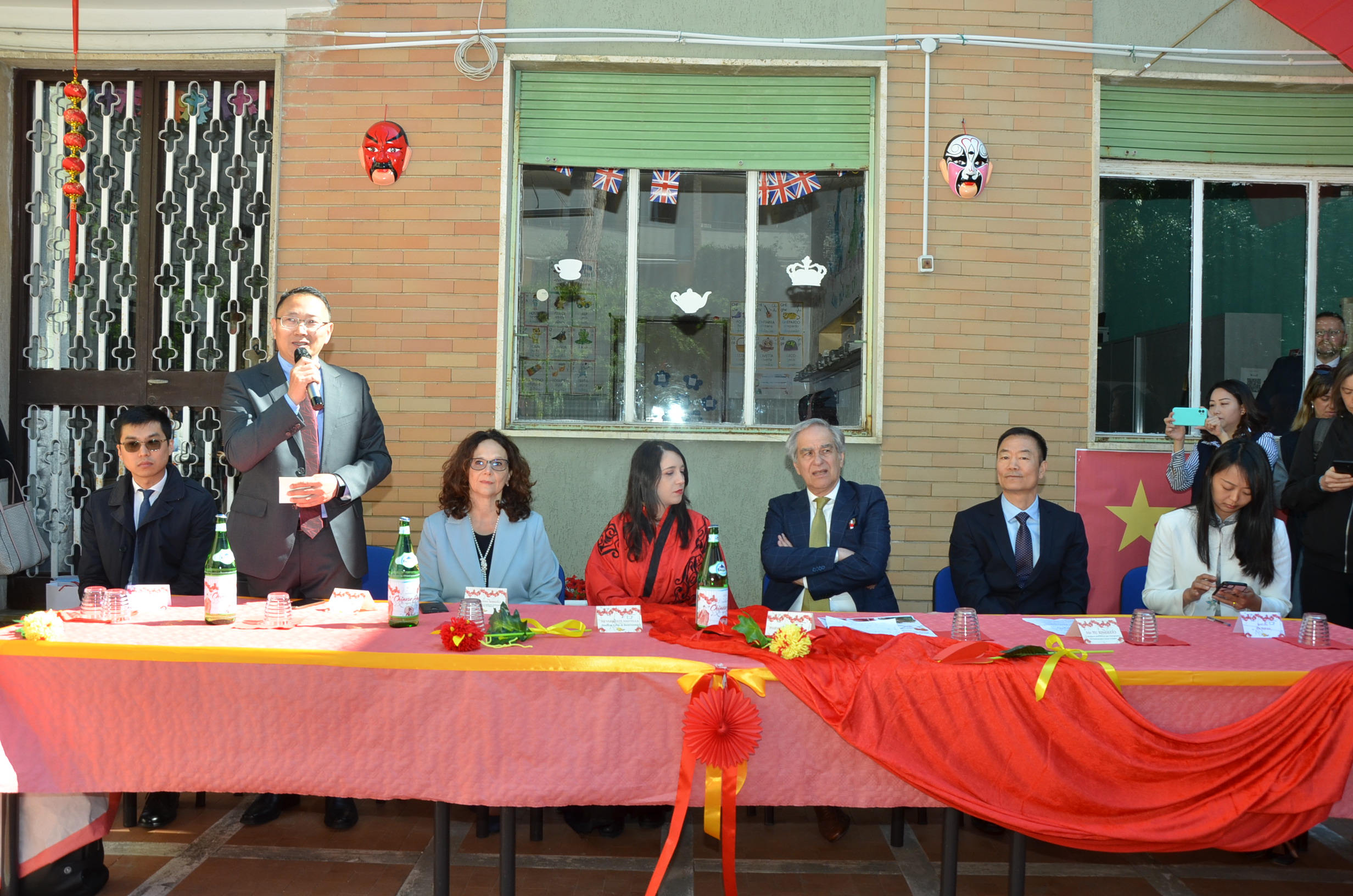 istituto Confucio al “Chinese Day” della Scuola Primaria Paritaria Bilingue di Benevento università napoli l'orientale