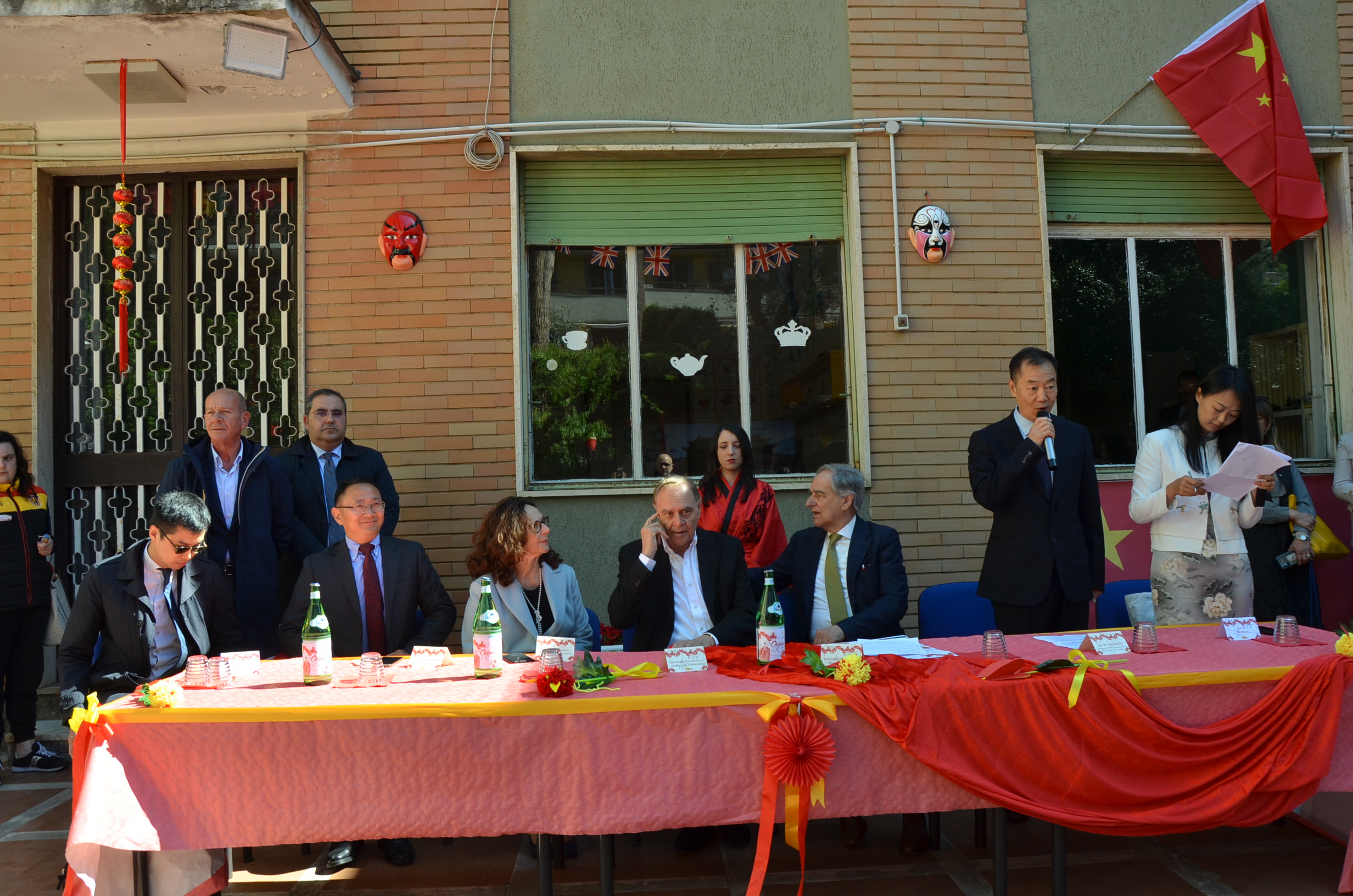 istituto Confucio al “Chinese Day” della Scuola Primaria Paritaria Bilingue di Benevento università napoli l'orientale