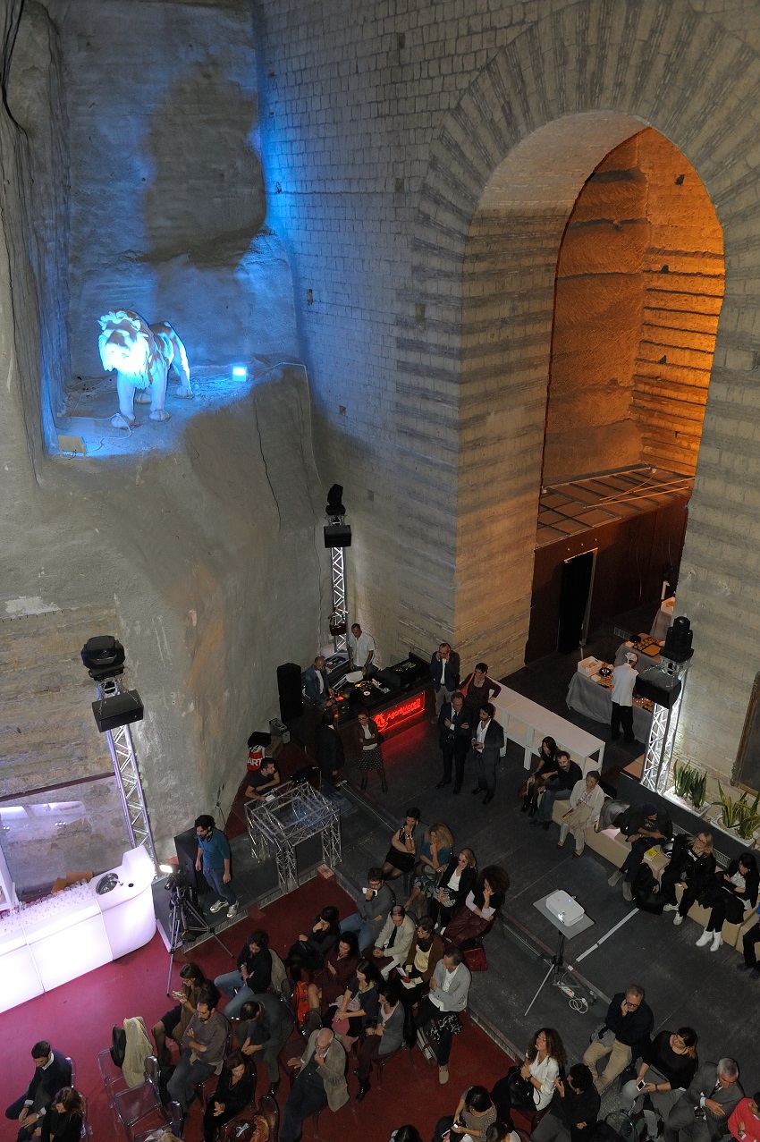 Istituto Confucio - Tunnel Borbonico Università Napoli L'Orientale