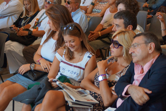 Italiani in Cina. Note di viaggio tra il visibile e l’invisibile Istituto Confucio Università Napoli L'Orientale