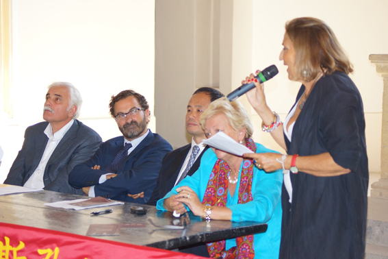 Italiani in Cina. Note di viaggio tra il visibile e l’invisibile Istituto Confucio Università Napoli L'Orientale