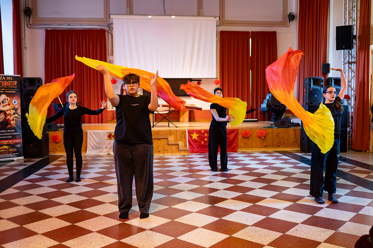 Capodanno Cinese Liceo Gian Battista Vico Istituto Confucio