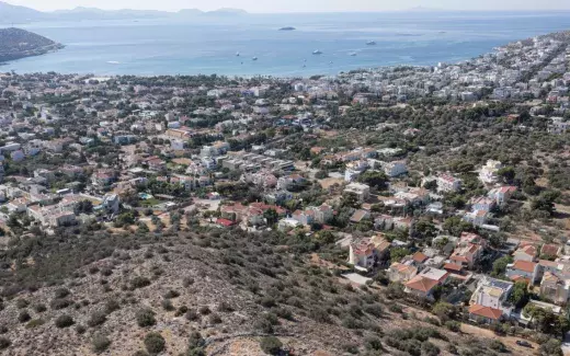 Returning to the Early Iron Age and Archaic sanctuary and ‘settlement’ at Lathouriza