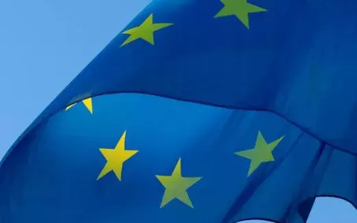 Come votare fuori sede alle prossime elezioni europee: Guida per gli studenti