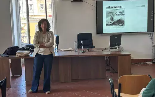 (Un-)framing migrations: immagini, sguardi, topografia