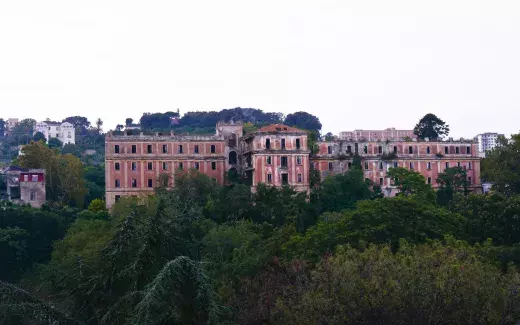 L’Orientale in campo per l’edificio dell’ex Conocchia – può diventare un campus universitario