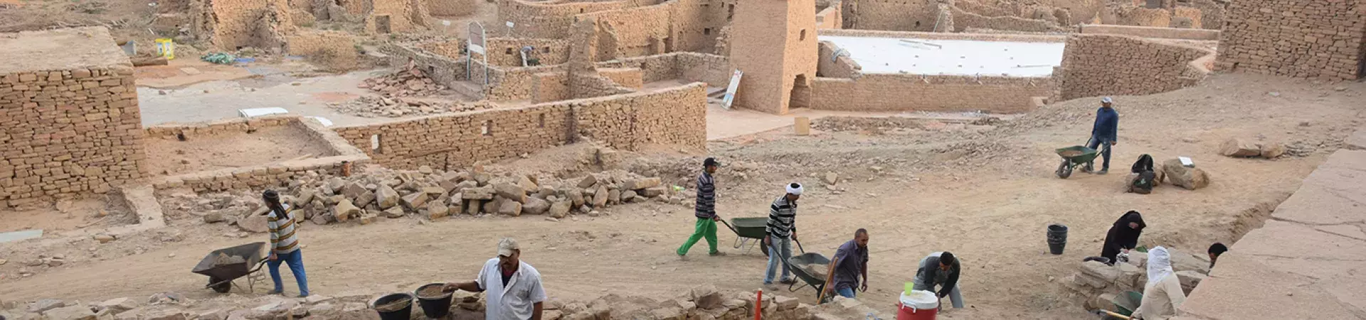 Archeologia: Oriente e occidente