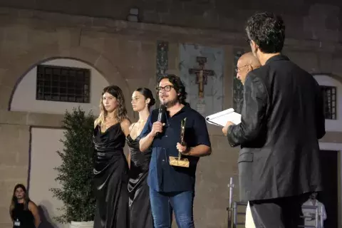 Premio internazionale per l'archeologia "Zeus di Ugento" al prof. Valentino Nizzo
