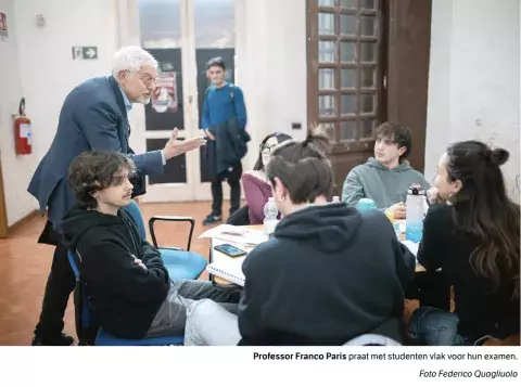 Grande risalto su stampa e radio olandesi alla politica dell’Orientale